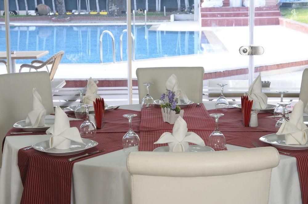 Beymarmara Suite Hotel Istanboel Buitenkant foto